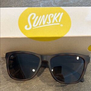 Sunski Madrona tortoise shell brown sunglasses